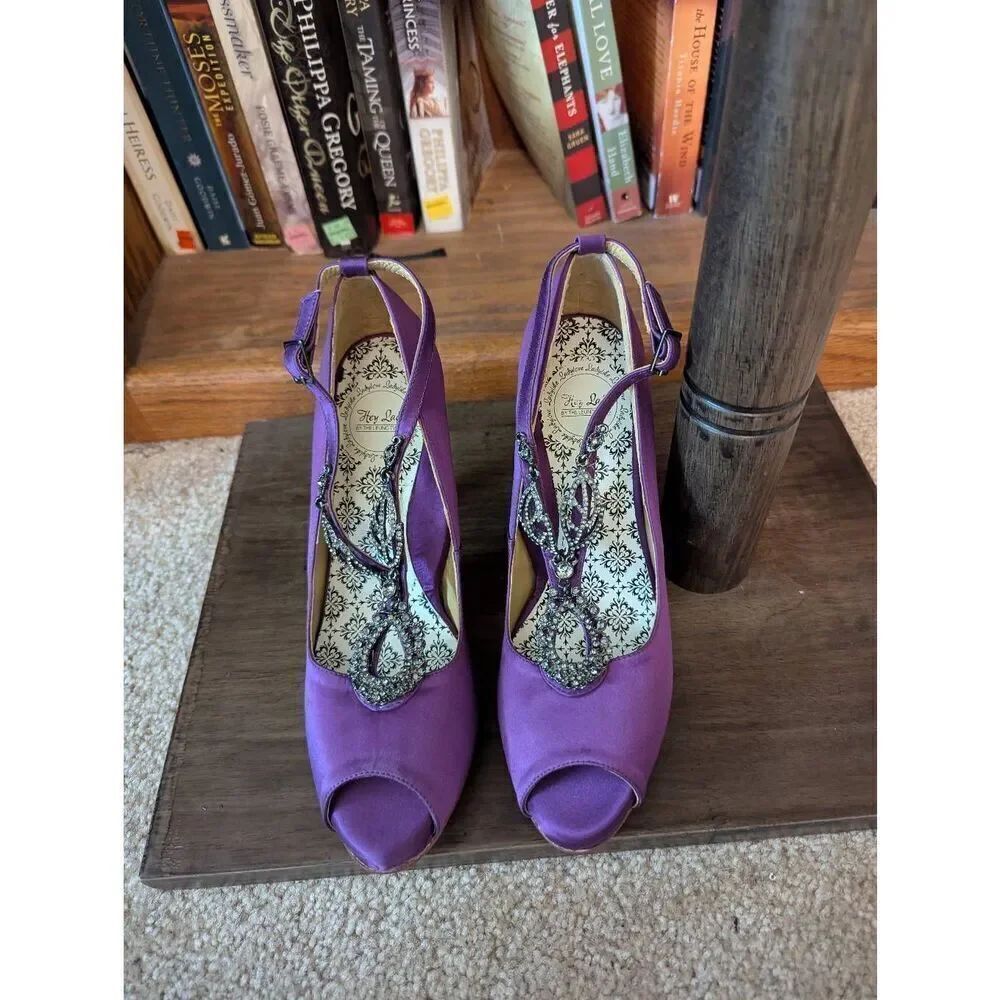Hey Lady Leung Twins EU 37.5 US 7.5 Purple Leather Dress Pumps Heels Peep Toe